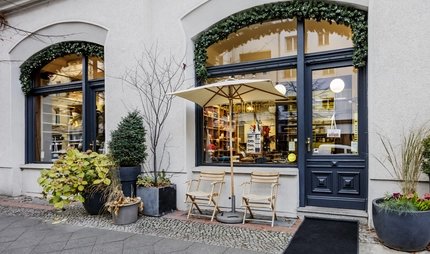 Shop window of Trüffelschwein menswear in Mitte  Facade Trüffelschwein boutique for menswear and accessories